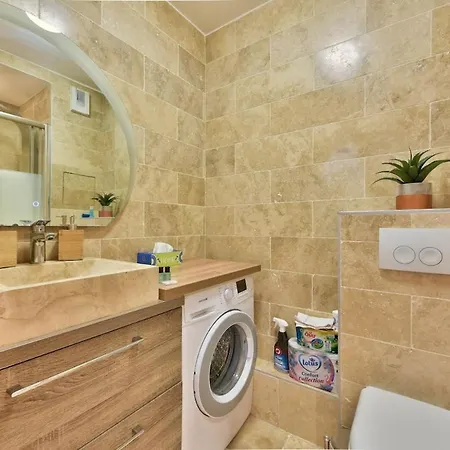 Appartement Superbe T2 - Havre De Paix Moderne Près De La Défense *